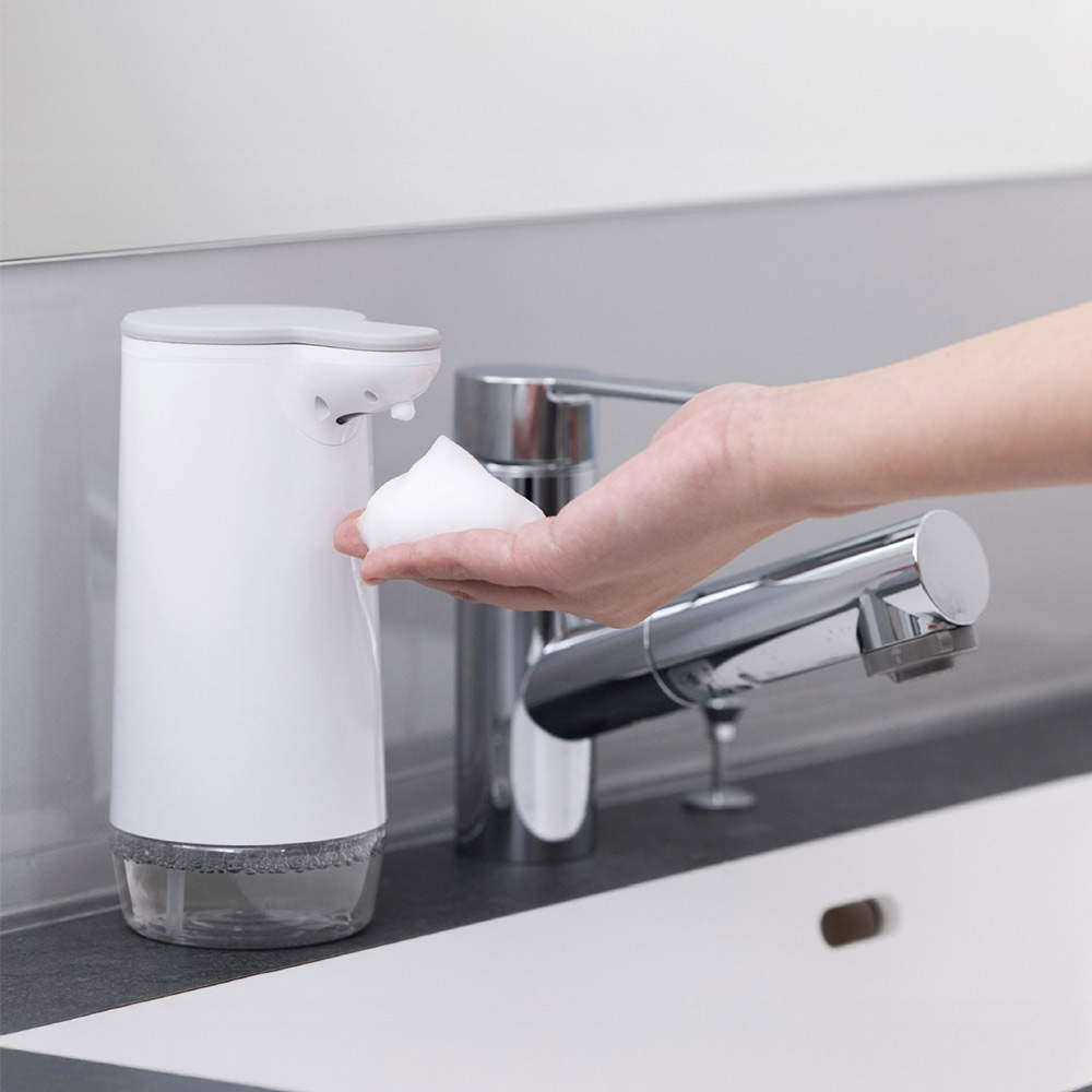 サラヤ ノータッチハンドソープディスペンサー+ウォシュボン ハーバル薬用泡ハンドソープ 詰替用 280ml【医薬部外品】