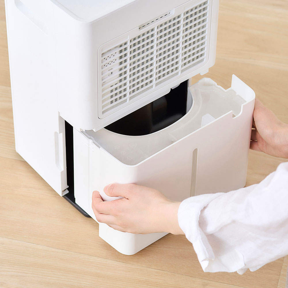 アイリスオーヤマ 衣類乾燥除湿機 コンプレッサー式 4.8L/日 ホワイト AJ-C48A-W