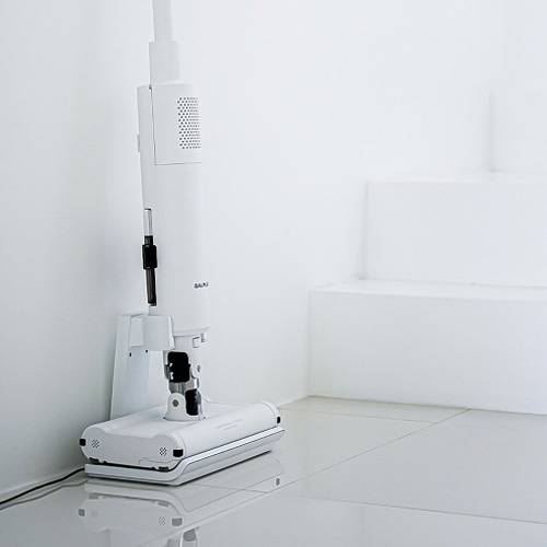 バルミューダ 掃除機 ホバー式クリーナー ホワイト C01A-WH(ホワイト): OA機器・電池・家電－オフィス・現場用品の通販キラット【KILAT】